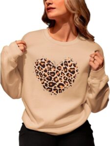 Moletom Blusa de Frio Estiloso Peluciado Coração Onça Moletom Gola Redonda Careca Feminino. Envio Rápido